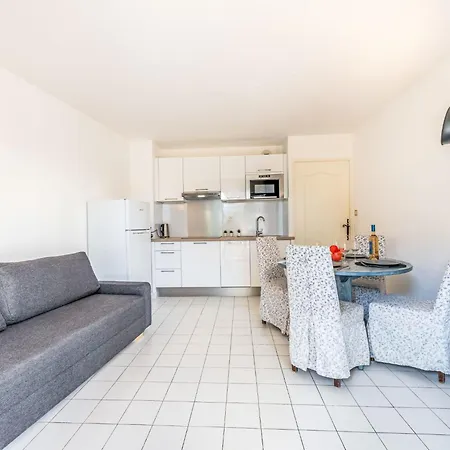 Caesar Domus-7 By Interhome דירה *