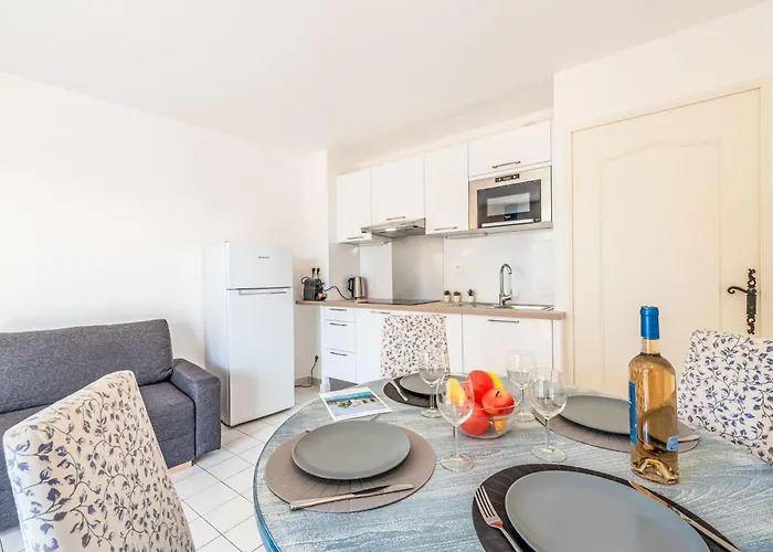 Apartment Caesar Domus-7 By Interhome